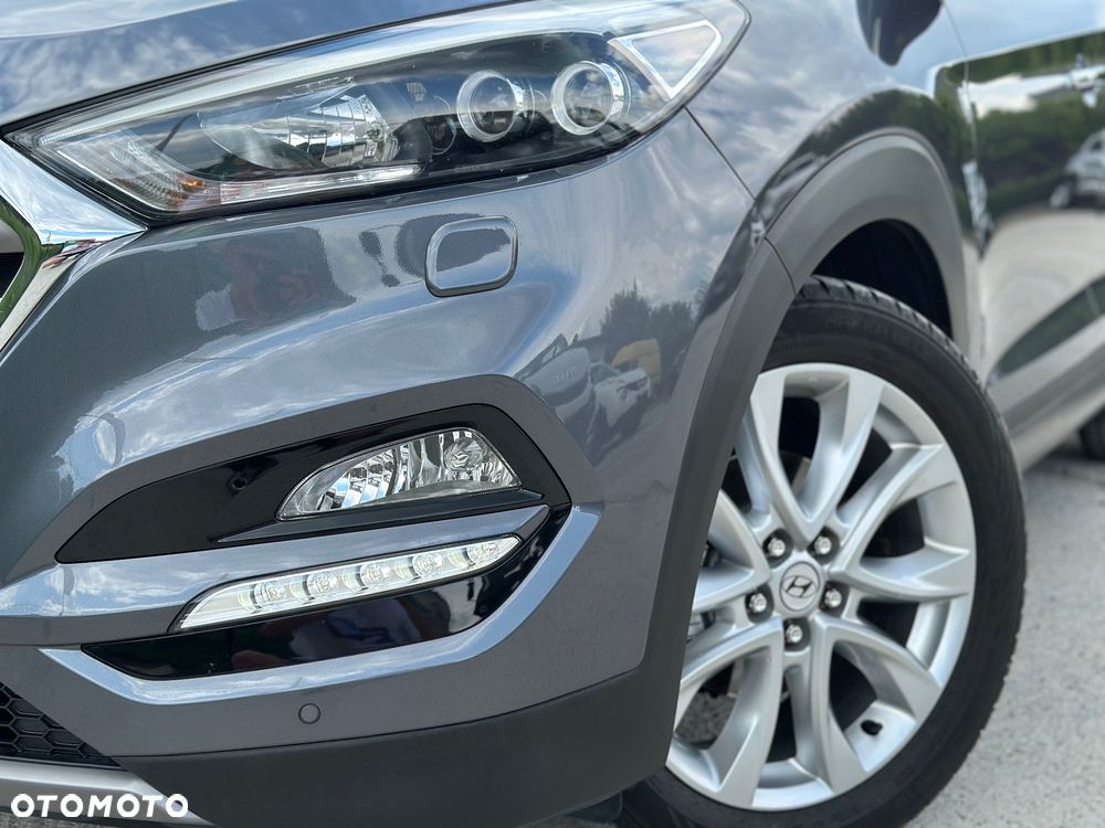 Hyundai Tucson 2.0 CRDi 4WD Automatik Passion - 14