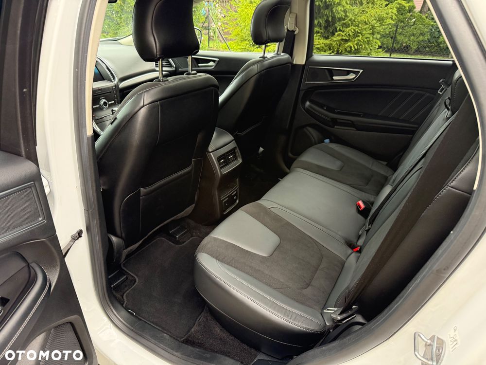 Ford Edge 2.0 TDCi Bi-Turbo 4x4 ST-LINE - 8