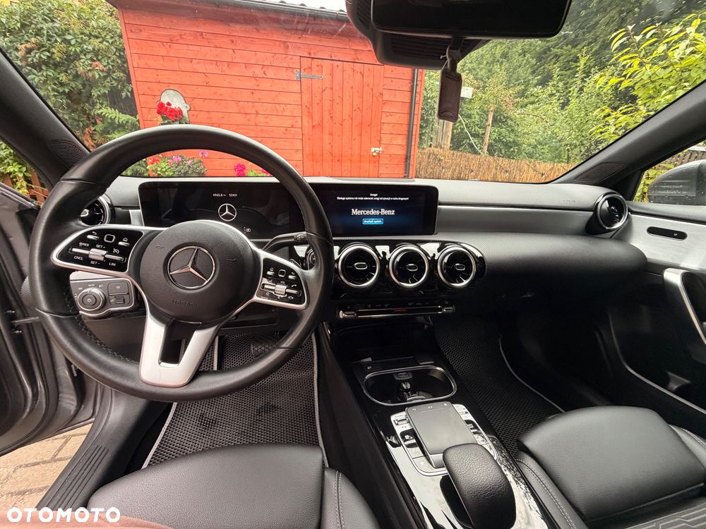 Mercedes-Benz Klasa A 200 7G-DCT Edition 19 - 15