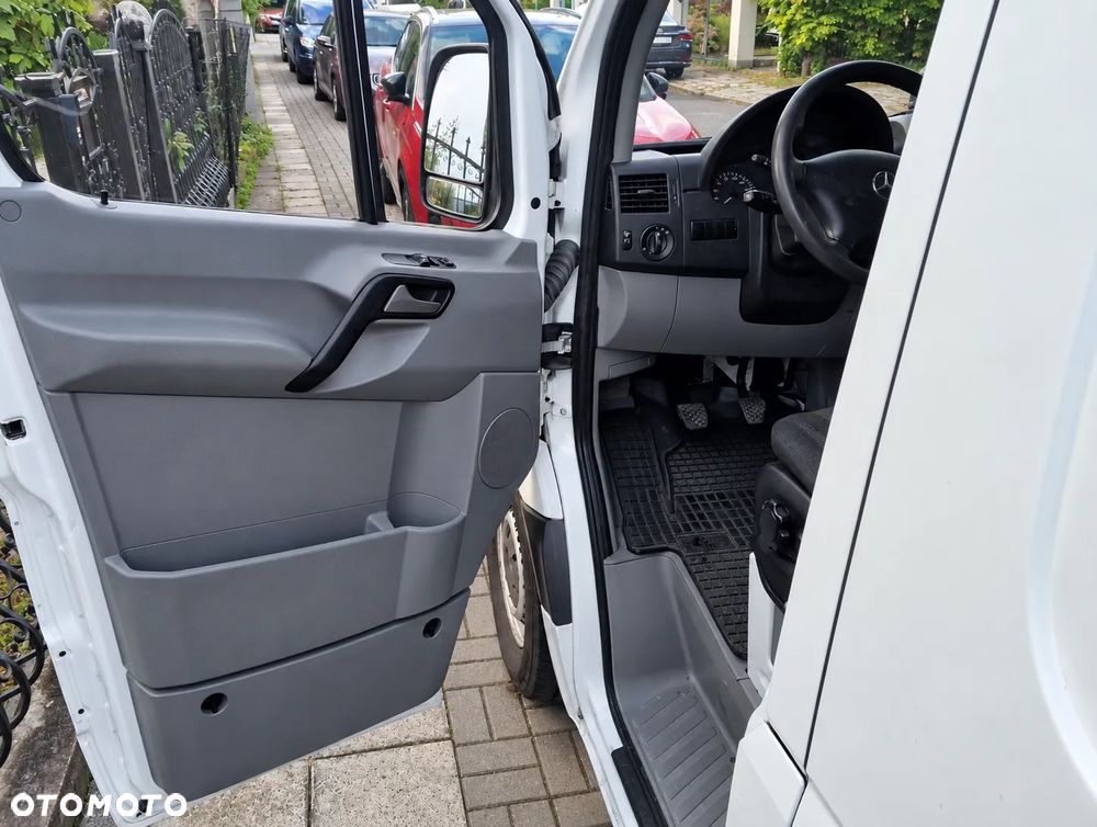 Mercedes-Benz Sprinter Max - 11