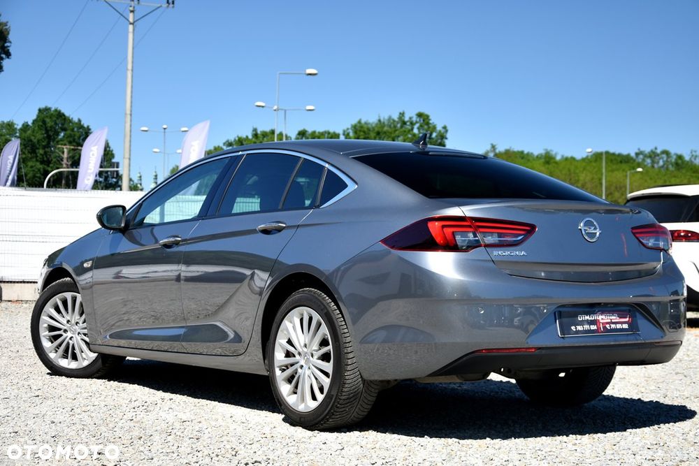 Opel Insignia 1.6 Innovation - 17
