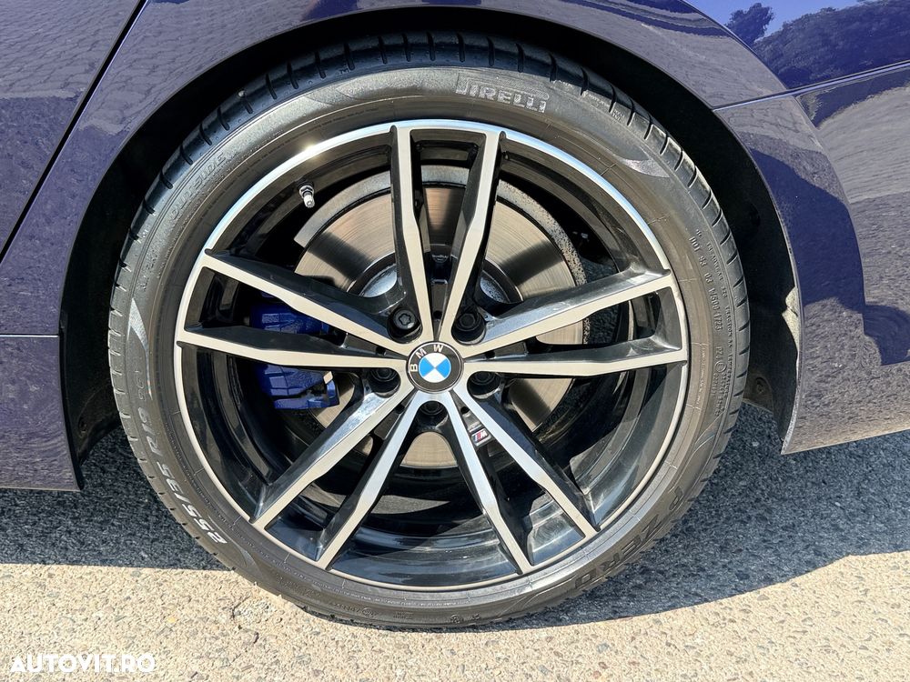 BMW Seria 3 330d Aut. M Sport - 13