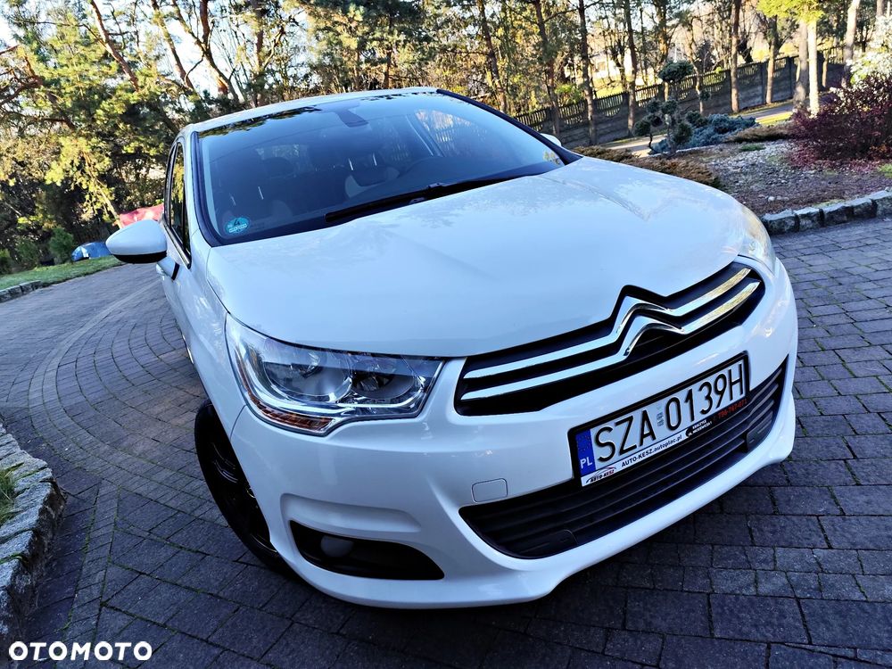 Citroën C4 e-HDi 110 Stop/Start System Selection - 13