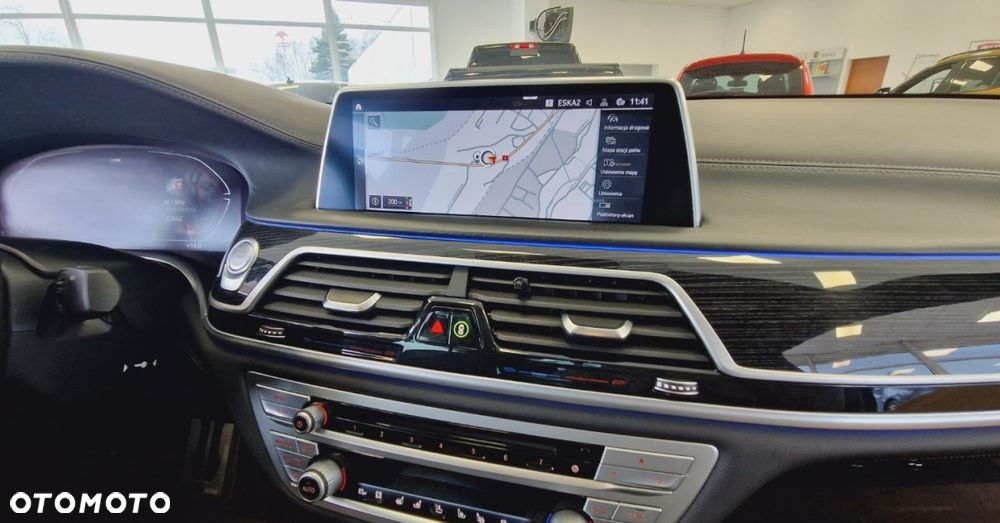 BMW Seria 7 740d xDrive mHEV sport - 17