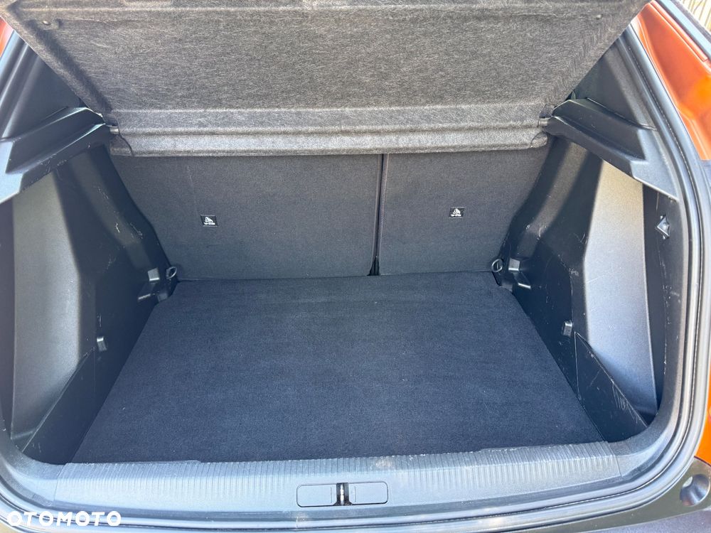 Peugeot 2008 BlueHDi 110 Active Pack - 31