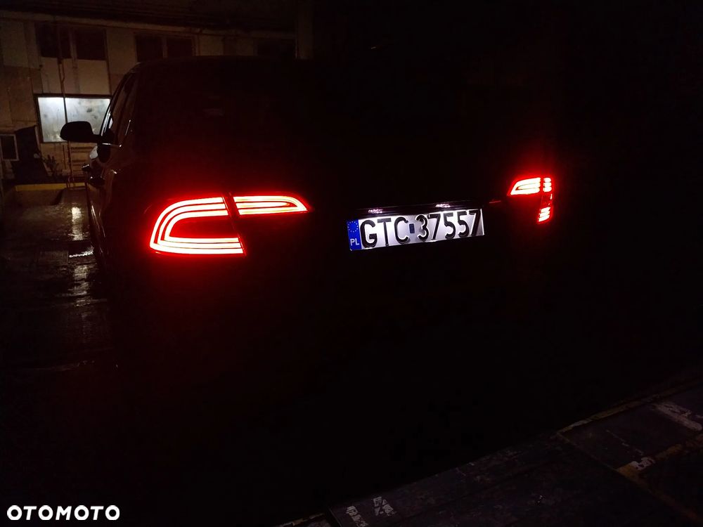 Skoda Superb 2.0 TDI Active - 27