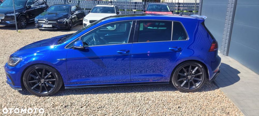 Volkswagen Golf - 11