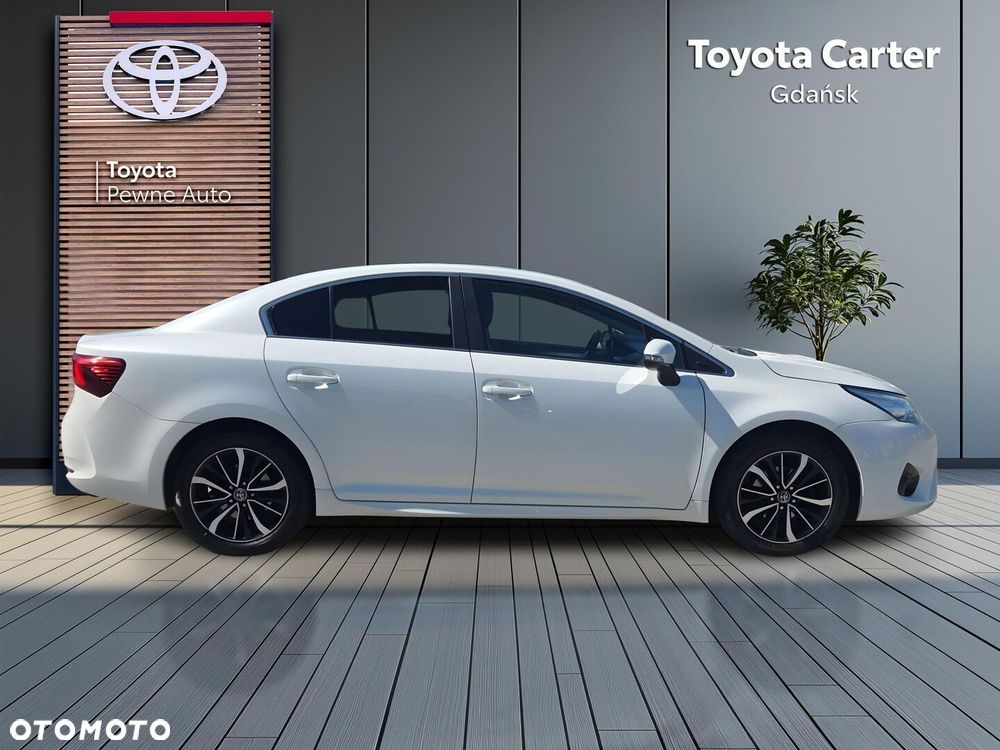 Toyota Avensis 1.8 Premium MS - 7