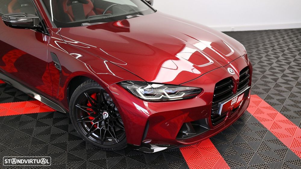 BMW M4 Competition Pack 50 anos M - 12