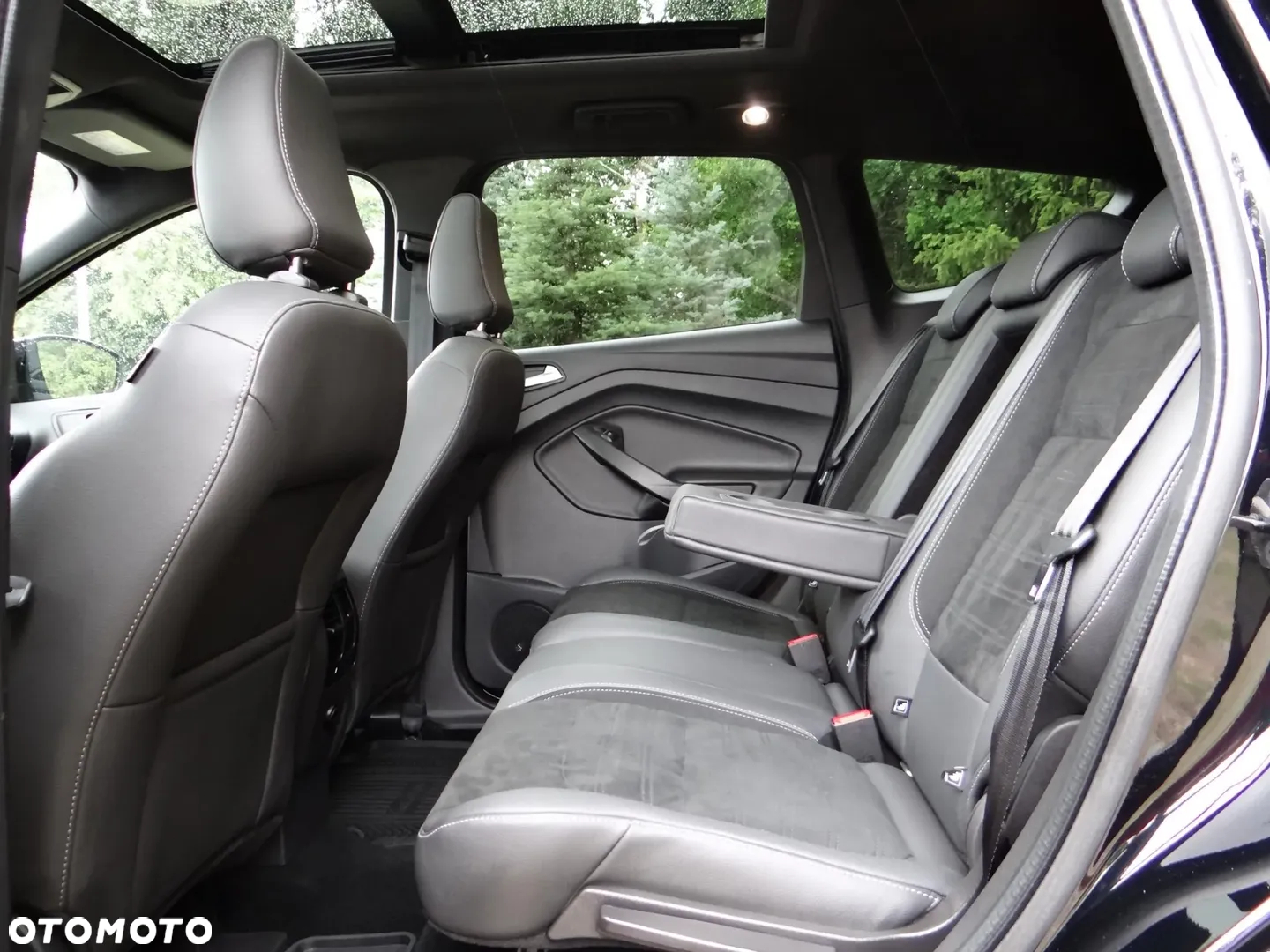 Ford Kuga 1.5 EcoBoost 4x4 ST-Line - 10