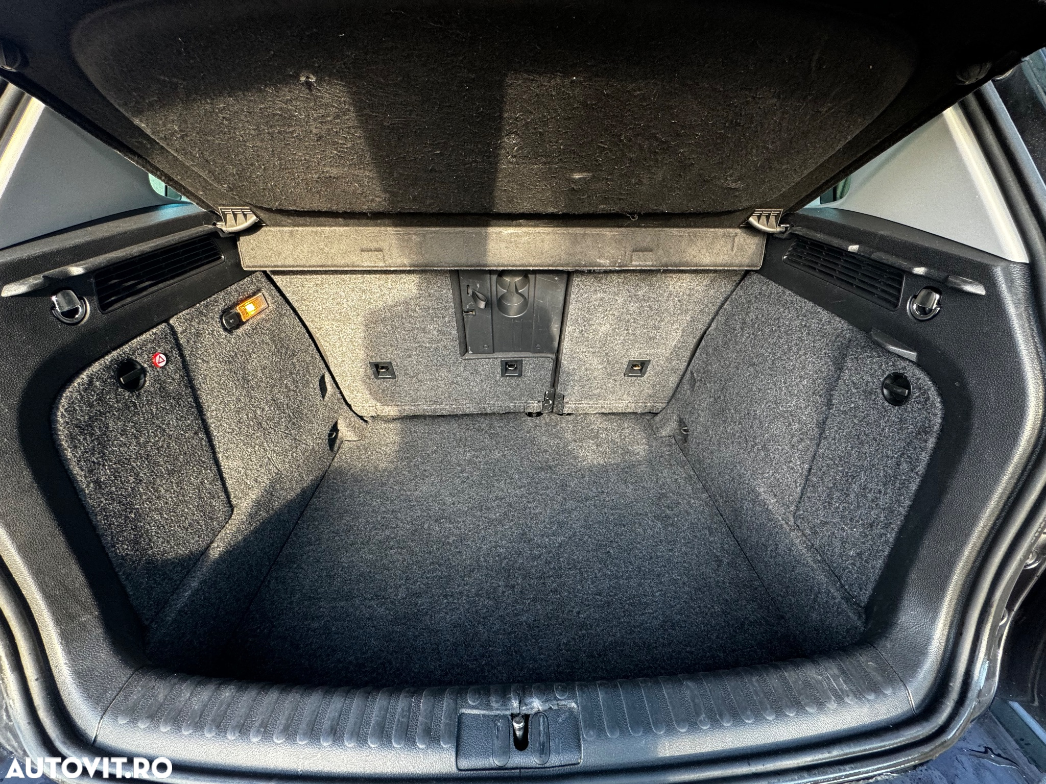 Volkswagen Tiguan 2.0 TDI 4Motion DSG Sport & Style - 16