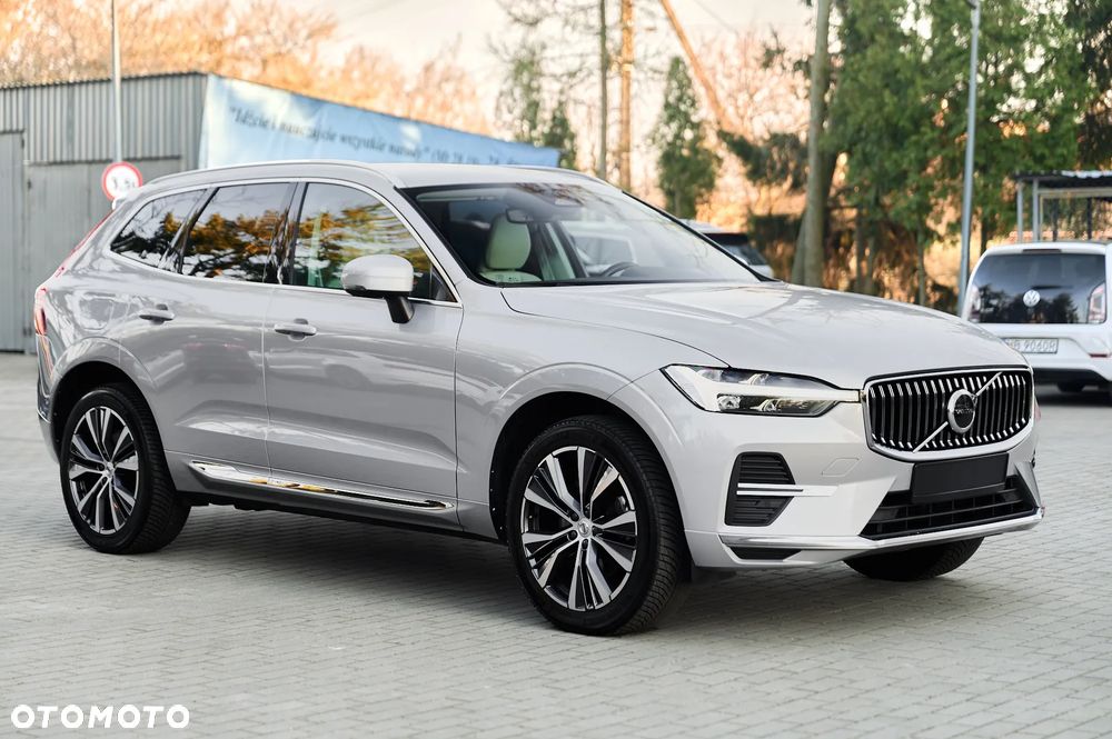 Volvo XC 60 B4 D AWD Inscription - 16