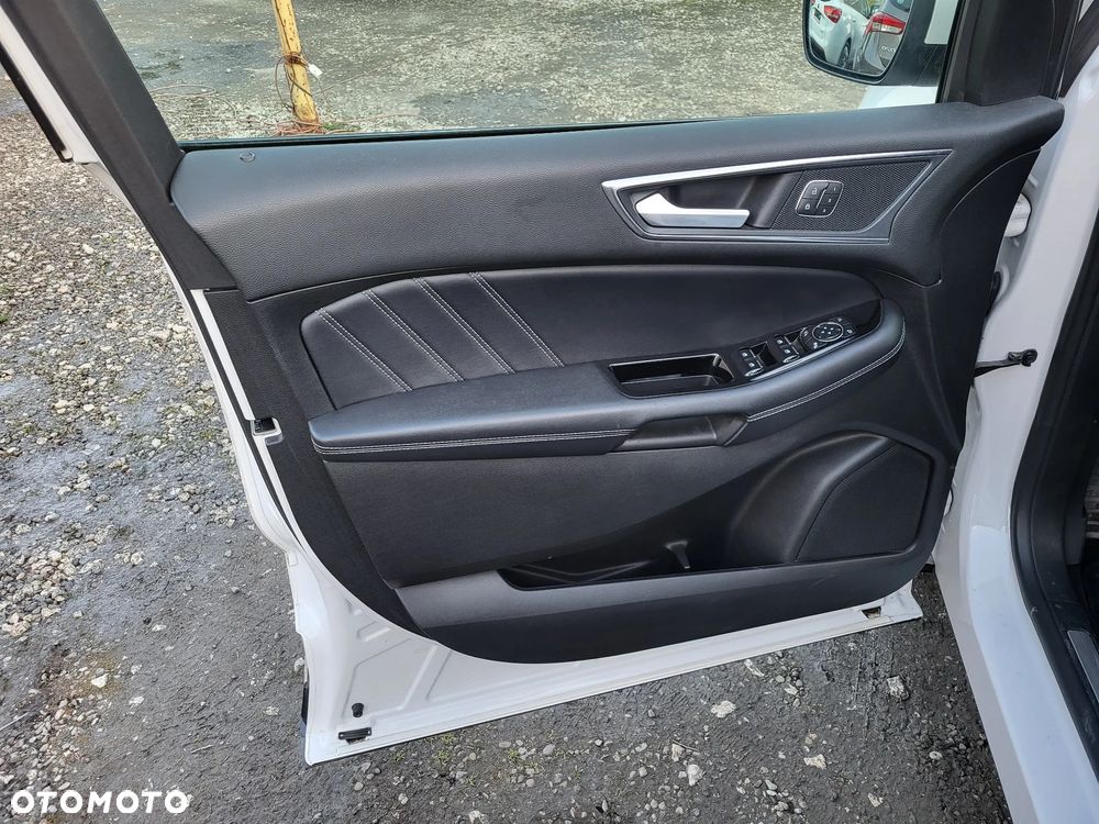 Ford Edge 2.0 TDCi Bi-Turbo 4x4 ST-LINE - 11