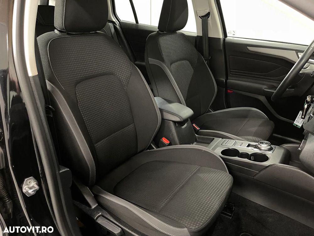 Ford Focus 1.5 EcoBlue Start-Stopp-System Aut. TITANIUM - 9