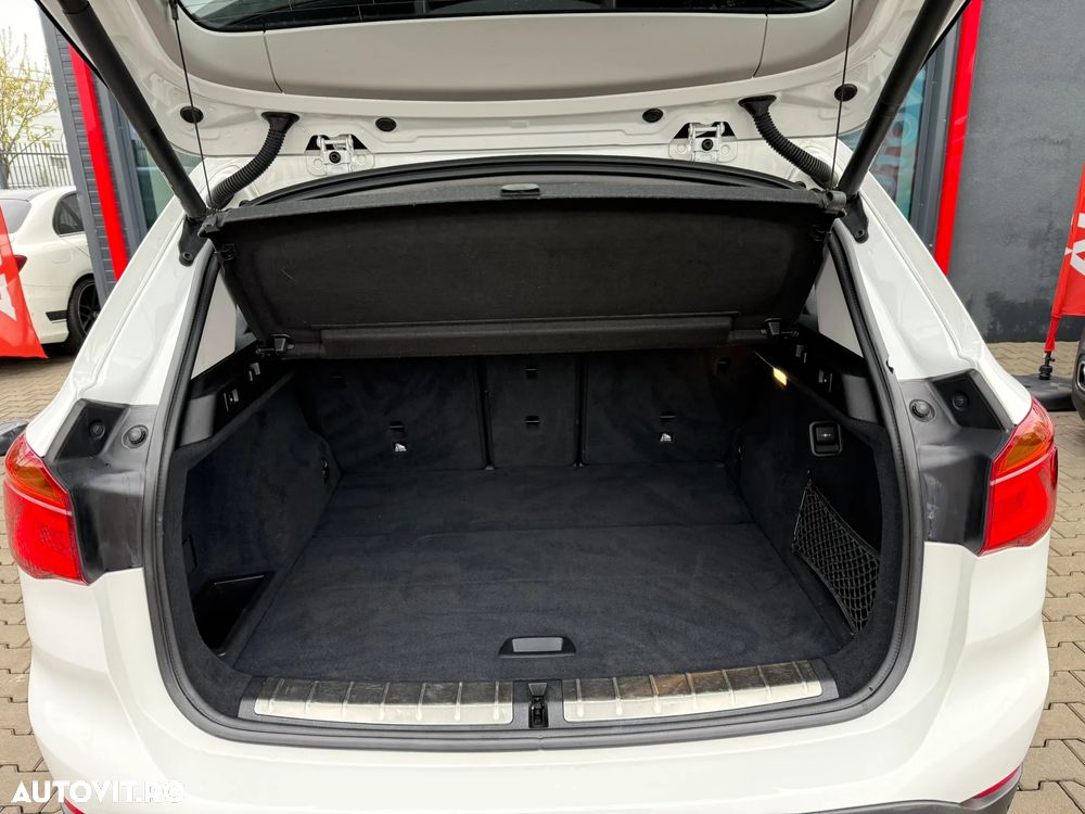 BMW X1 sDrive18d Aut. Sport Line - 30