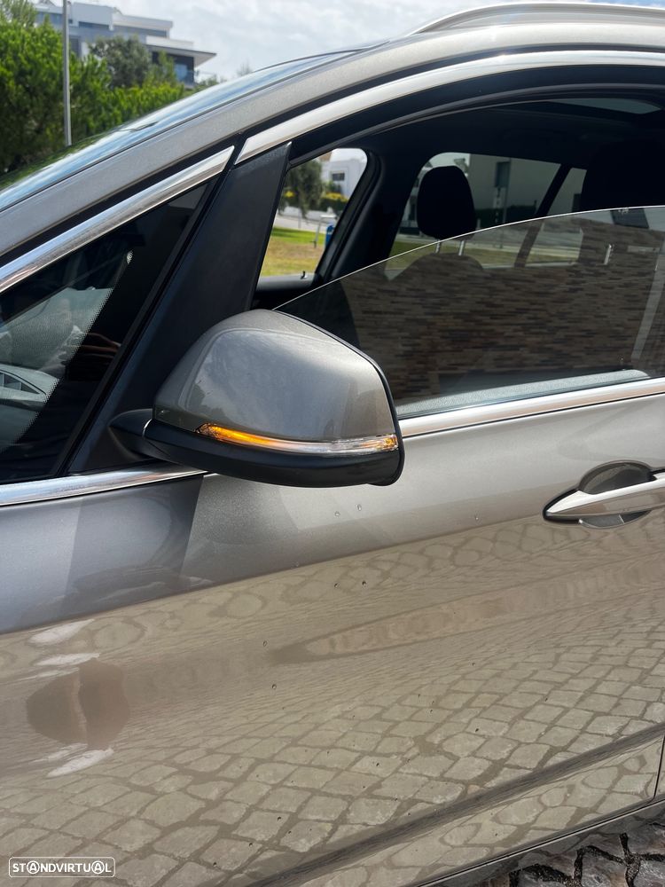 BMW 216 Active Tourer d Luxury Line - 7