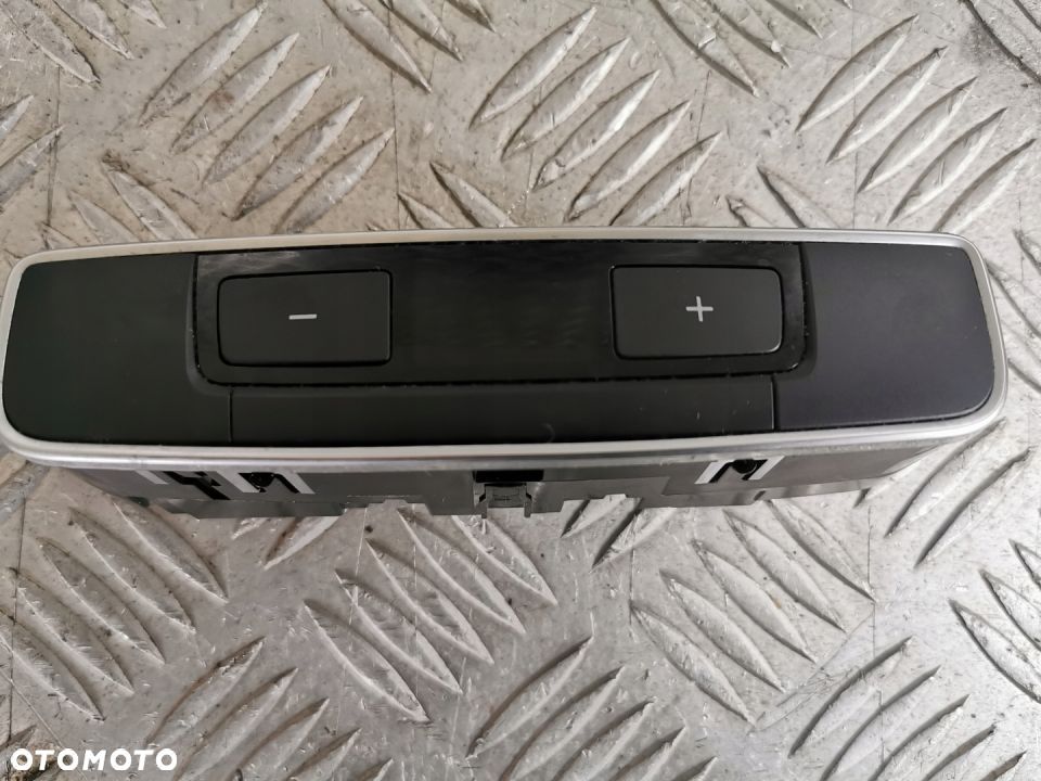 A4 B9 8W 15-22 Panel klimatyzacji tył 8W0919158