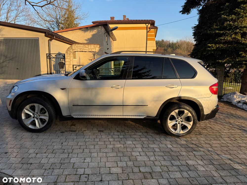 BMW X5 3.0si - 8