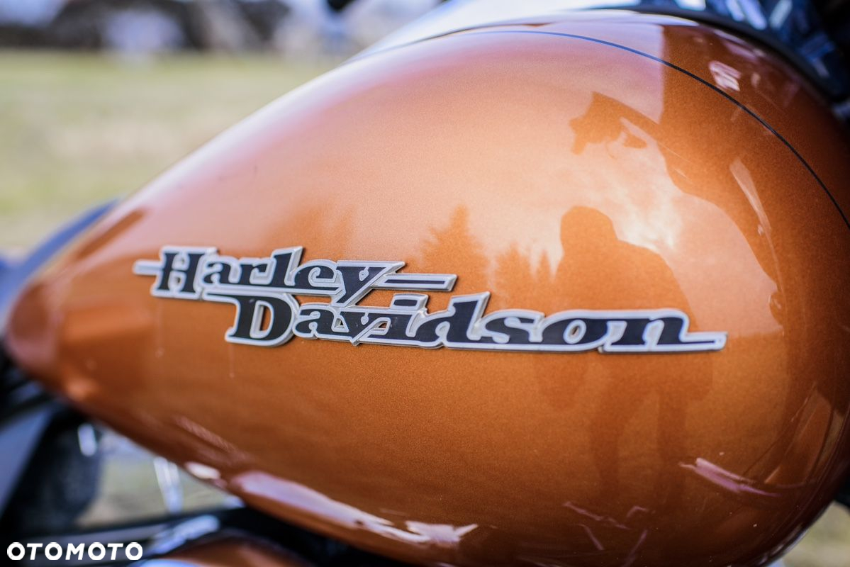 Harley-Davidson FLHXS Special - 11