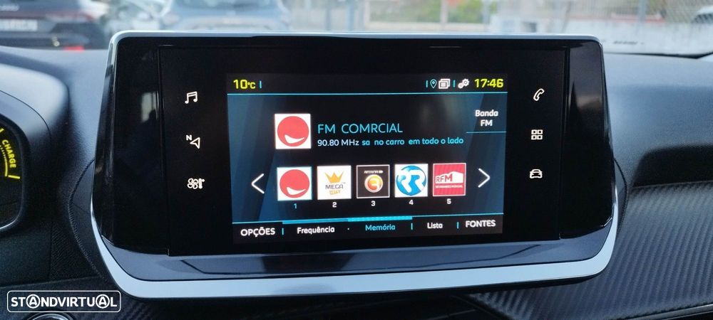 Peugeot e-2008 50 kWh Allure Pack - 21