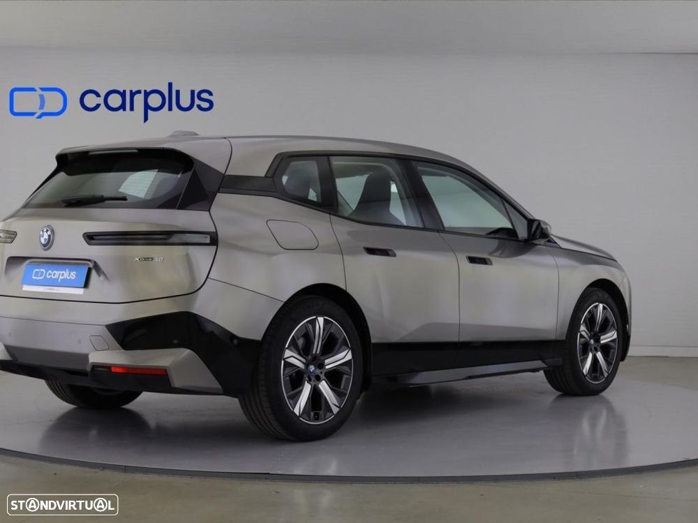BMW iX xDrive 50 - 7