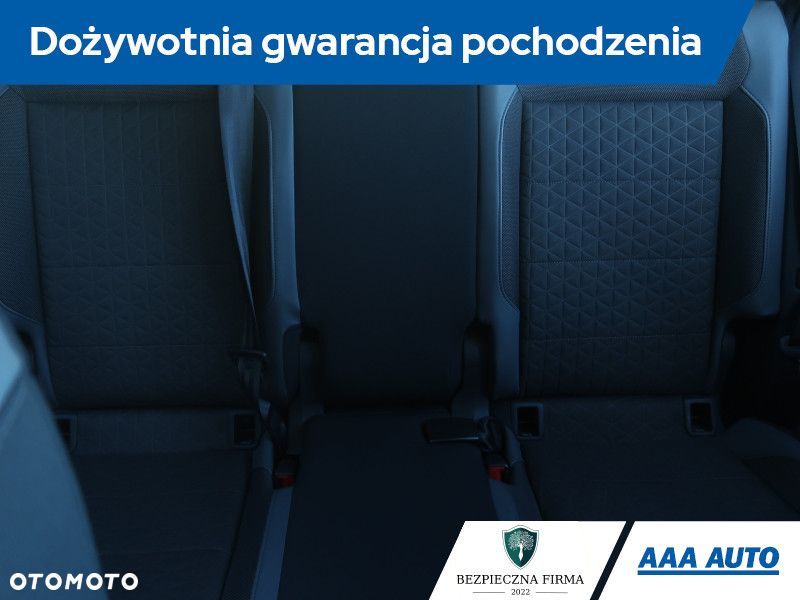 Volkswagen T-Cross - 11