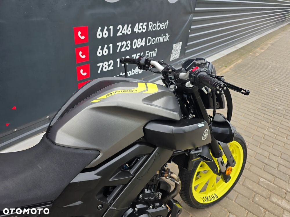 Yamaha MT - 22