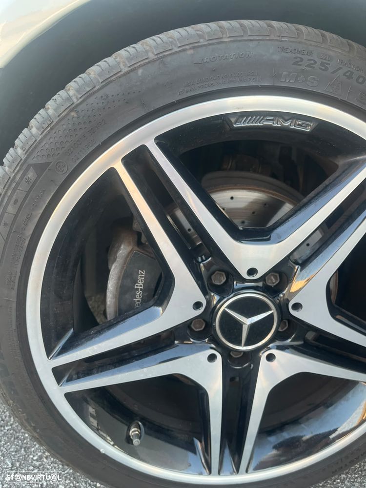 Mercedes-Benz CLA 200 d 7G-DCT AMG Line - 7