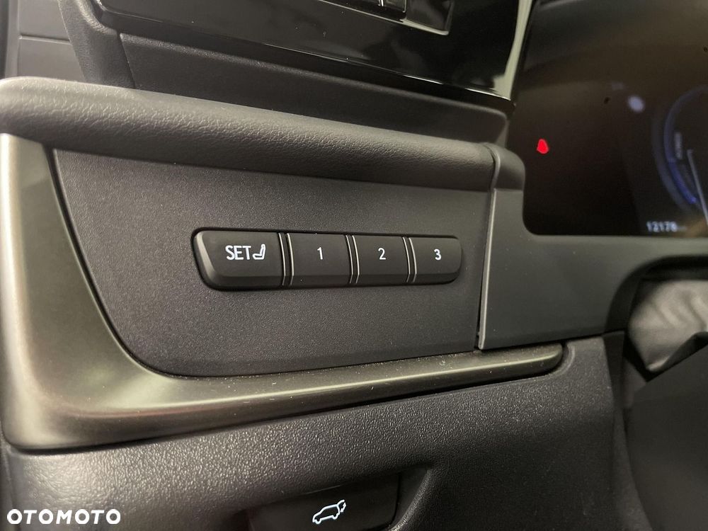 Lexus RZ 450e Omotenashi DIRECT4 - 24