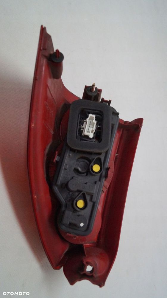 LAMPA TYLNA LEWA PEUGEOT 307 LIFT KOMBI - 7