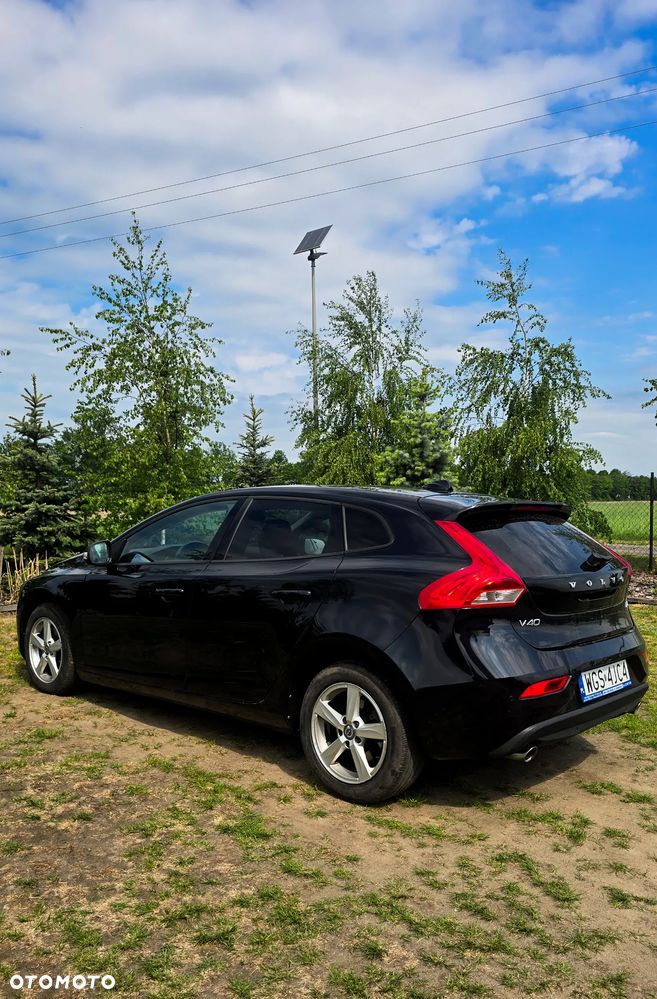 Volvo V40 D3 Kinetic - 9