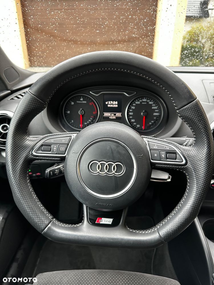 Audi A3 Sportback 2.0 TDI S line Sportpaket - 15