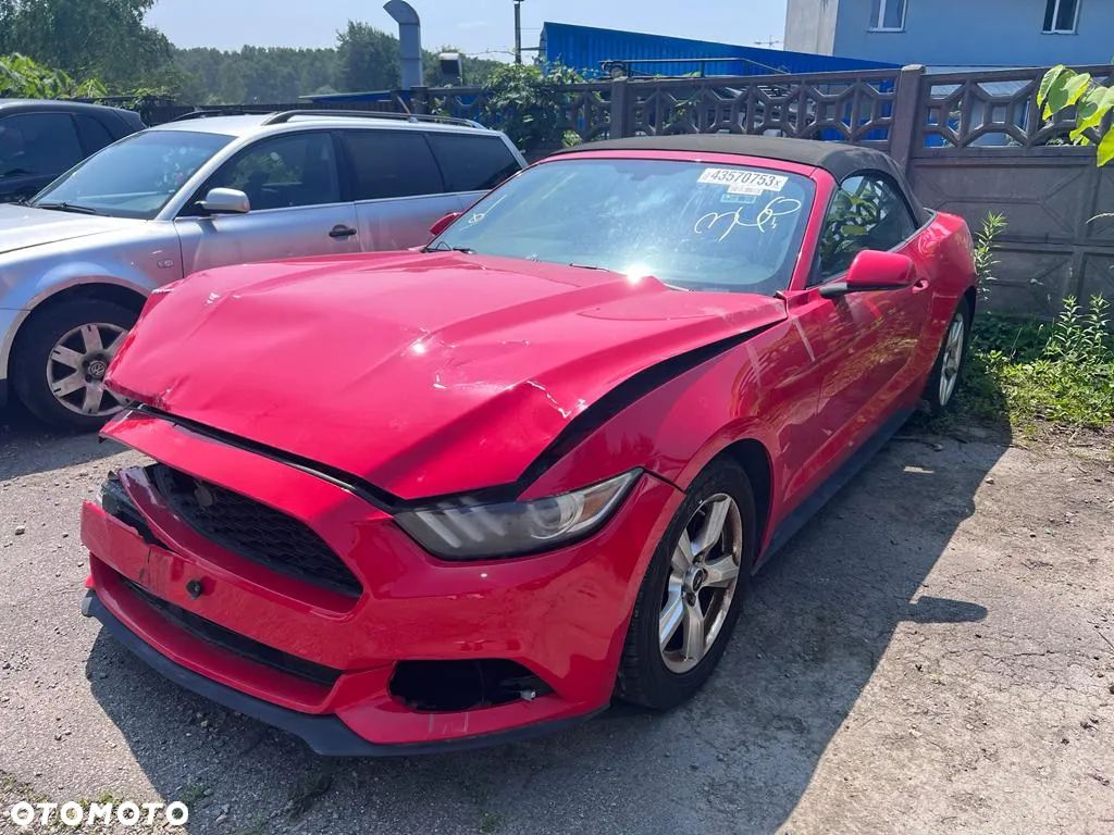 Ford Mustang 3.7 V6 - 1