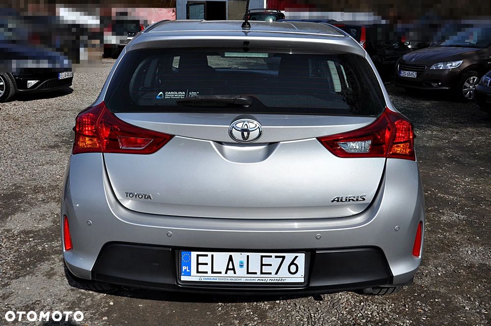 Toyota Auris 1.4 D-4D Luna - 11