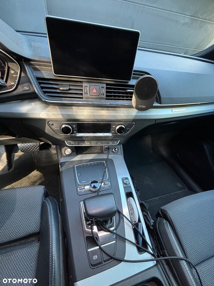 Audi Q5 55 TFSI e Quattro S tronic - 7