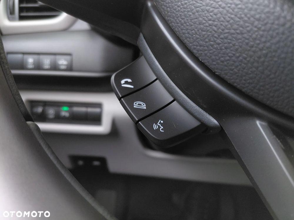 Suzuki Swift 1.2 Dualjet SHVS Premium Plus CVT - 15