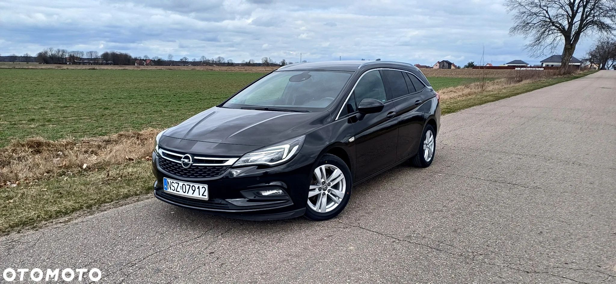 Opel Astra IV 1.6 CDTI Sport - 1
