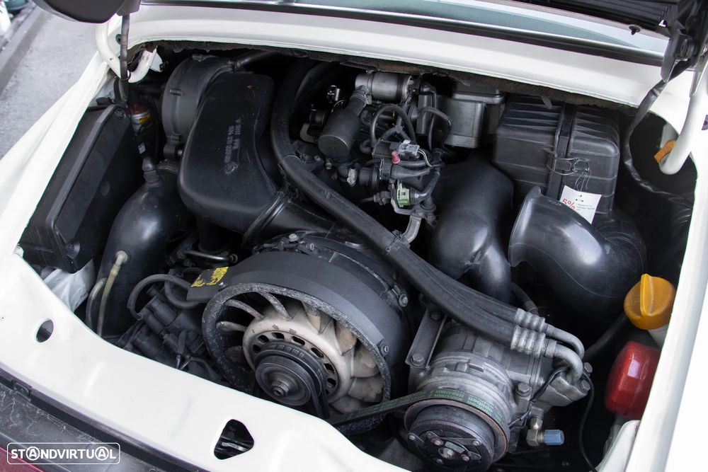 Porsche 911 (964) - 23