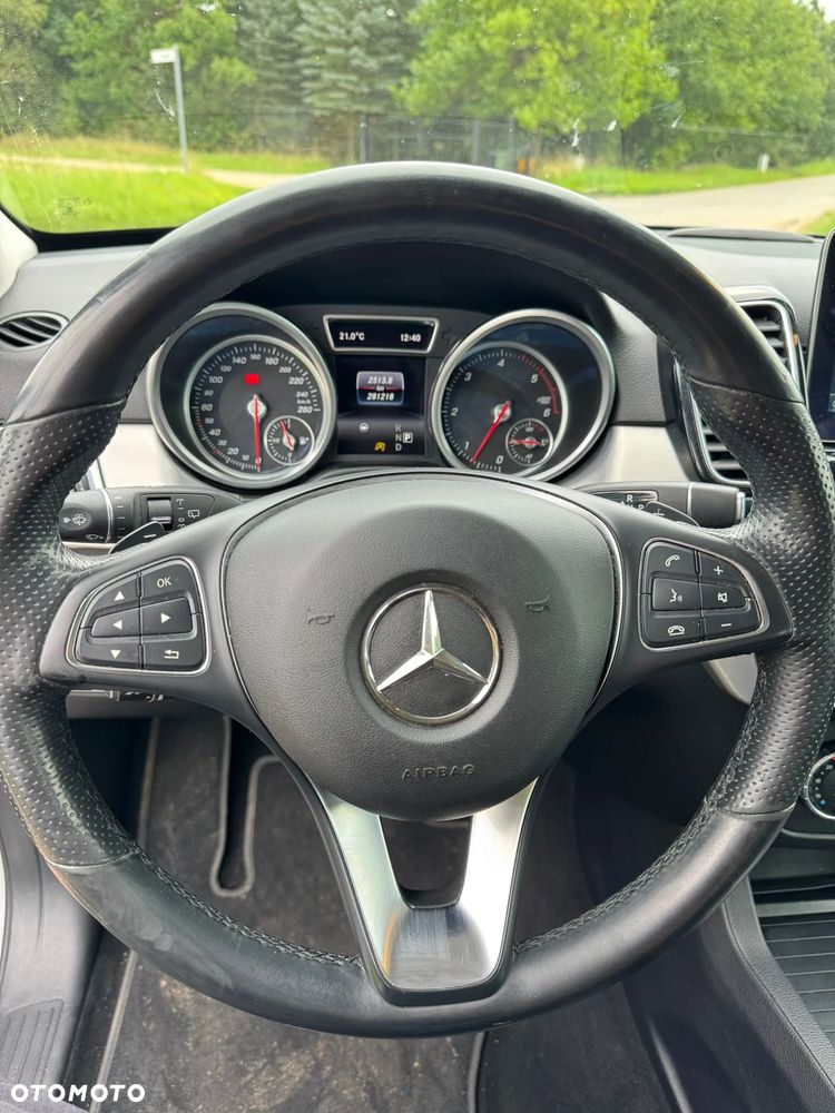 Mercedes-Benz GLE 2016