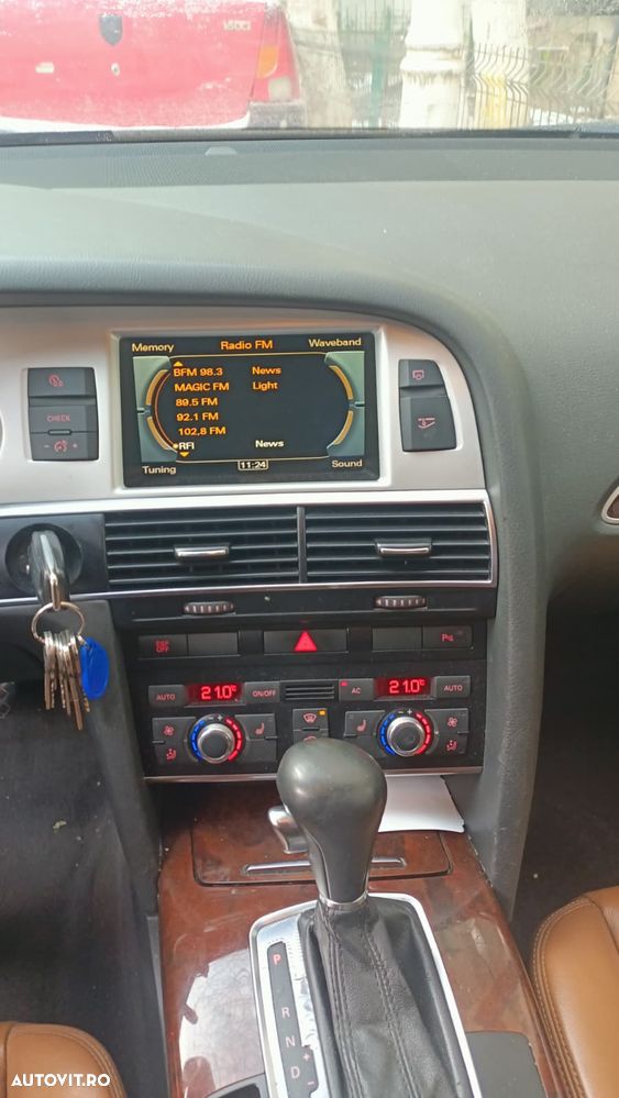 Audi A6 - 6