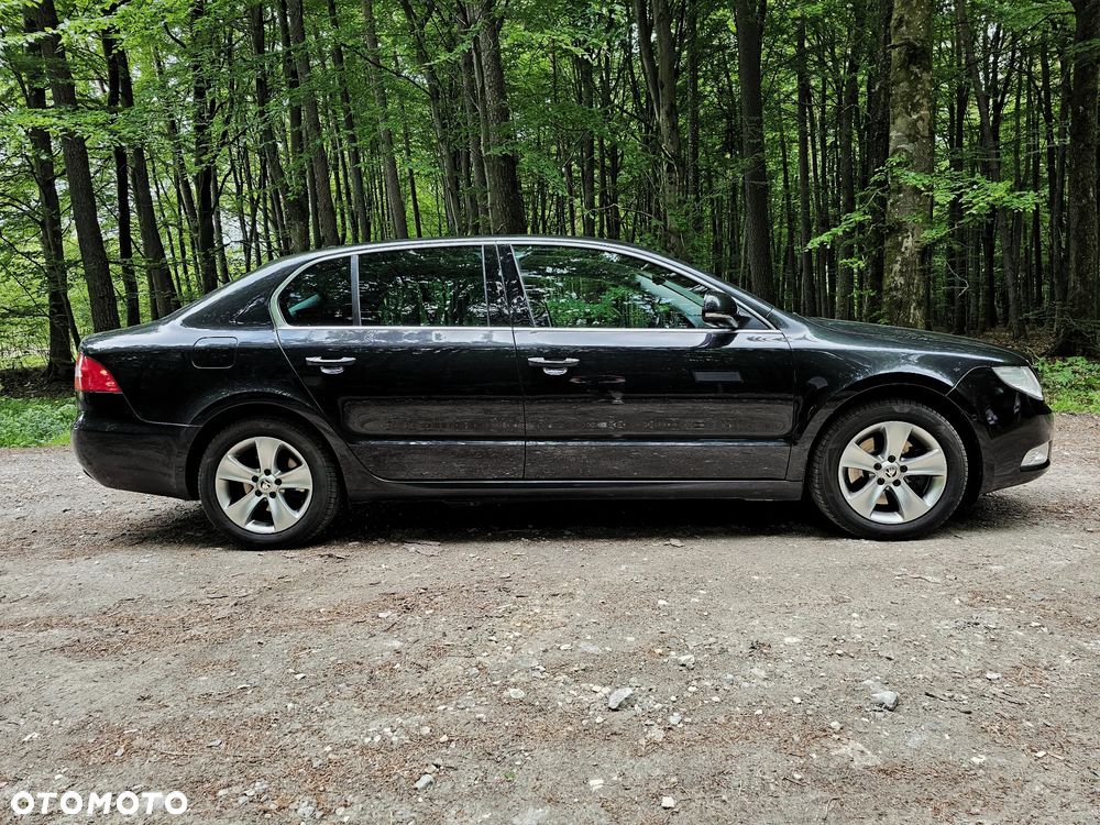 Skoda Superb 2.0 TDI PD Ambition - 3