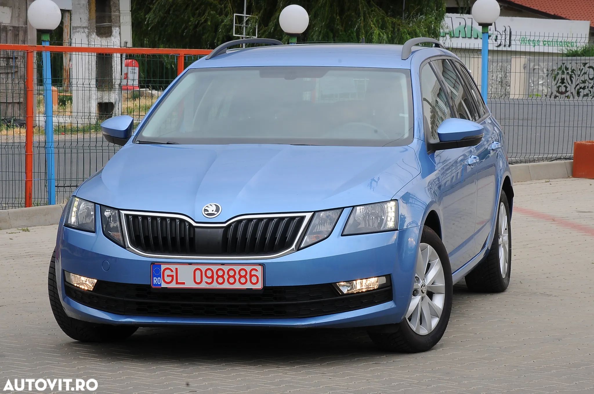 Skoda Octavia Combi 1.2 TSI Green tec DSG Edition - 1