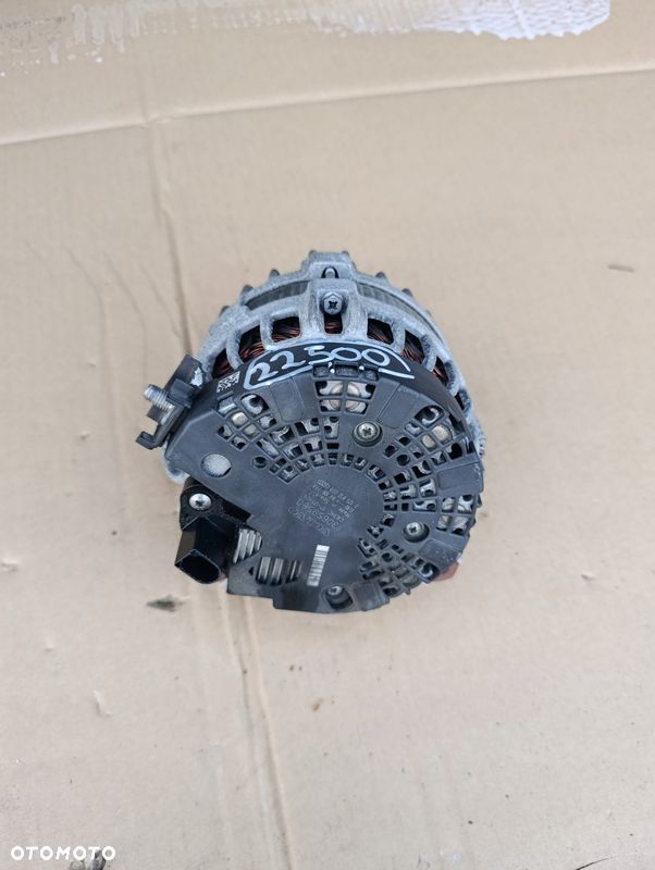 VOLVO V60 2.0 D ALTERNATOR 14V 215A 30659580 - 3