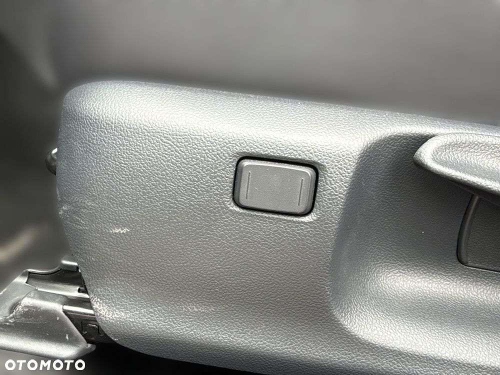 Toyota Yaris - 21