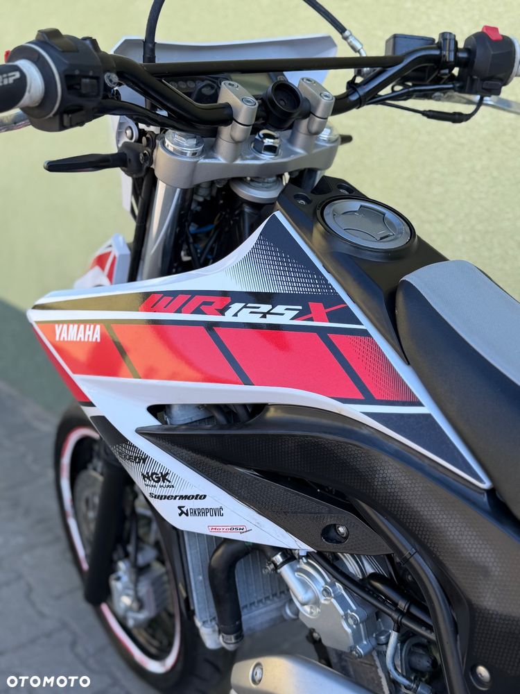 Yamaha WR - 32