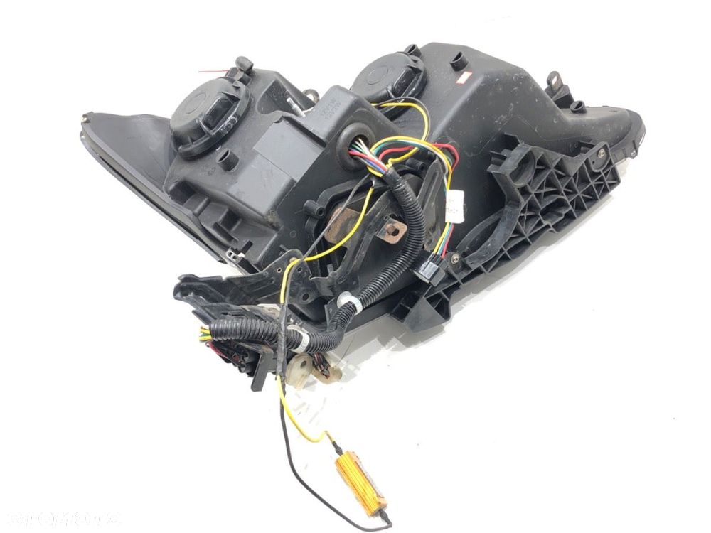 REFLEKTOR LEWY PRZÓD  LEXUS IS II (_E2_) 2005 - 2013 220d (ALE20) 130 kW [177 KM] olej napędowy - 4