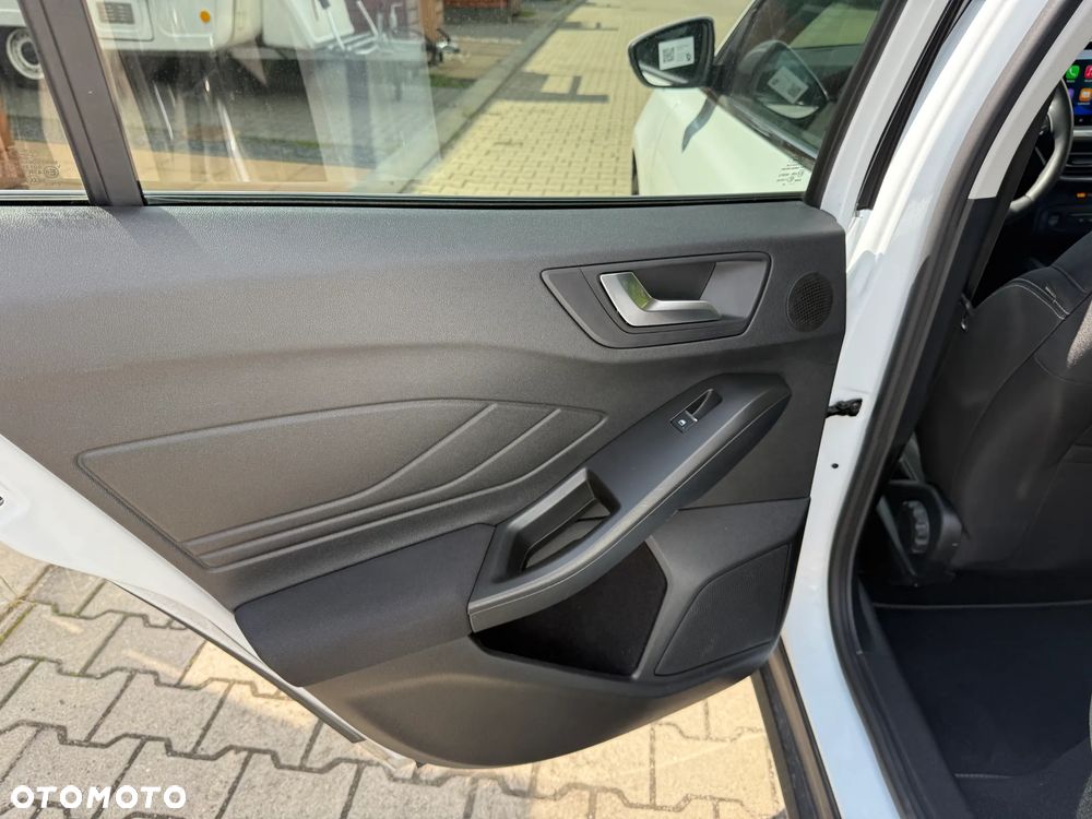 Ford Focus 1.5 EcoBlue SCR Titanium X - 18