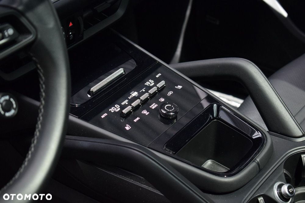 Porsche Cayenne - 10