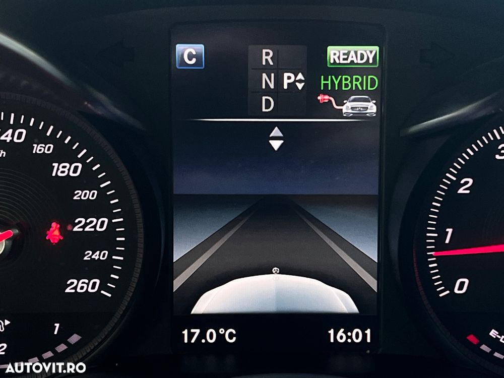 Mercedes-Benz C 350 e 7G-TRONIC AMG Line - 36