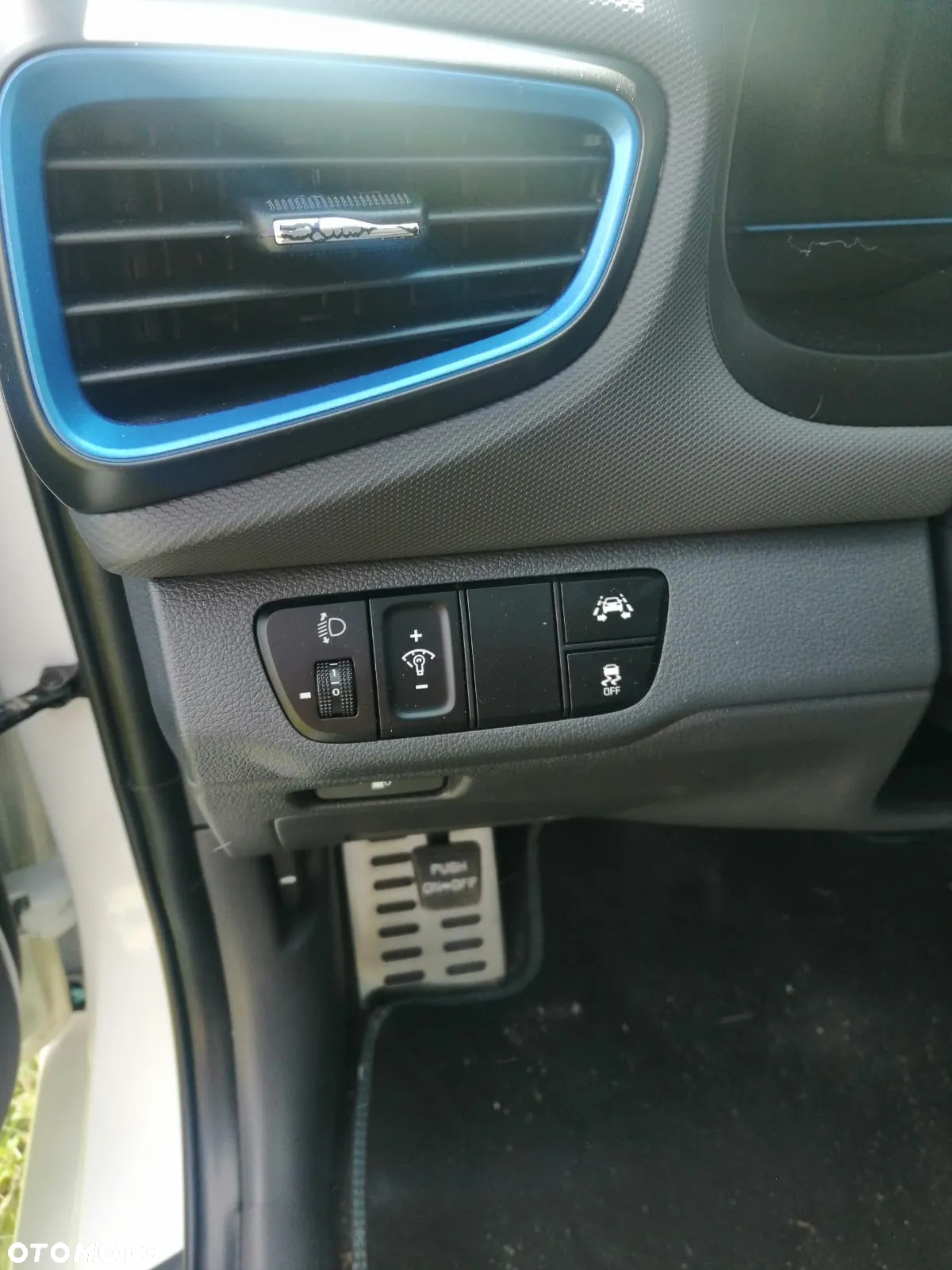 Hyundai IONIQ - 9
